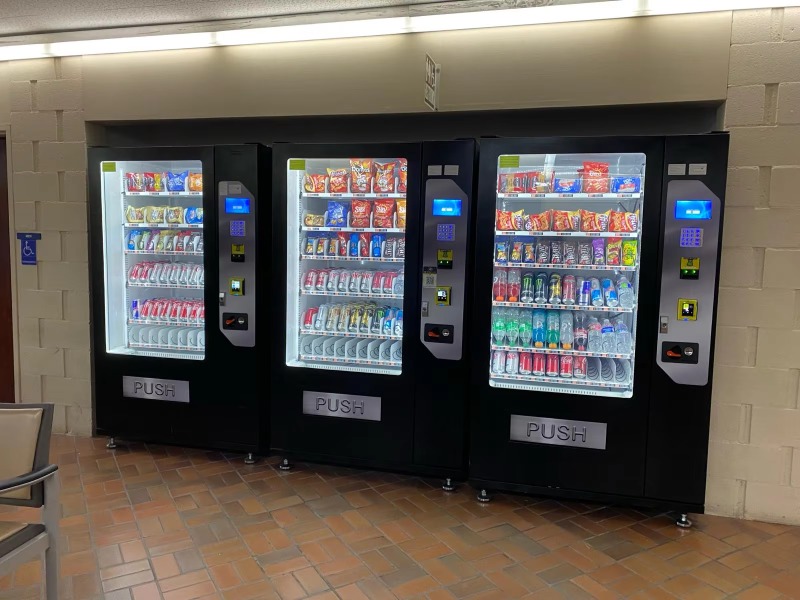 Quality Food Snacks - 高品質カスタマイズ大型食品・飲料自動販売機、スナック、ドリンク、小物類対応