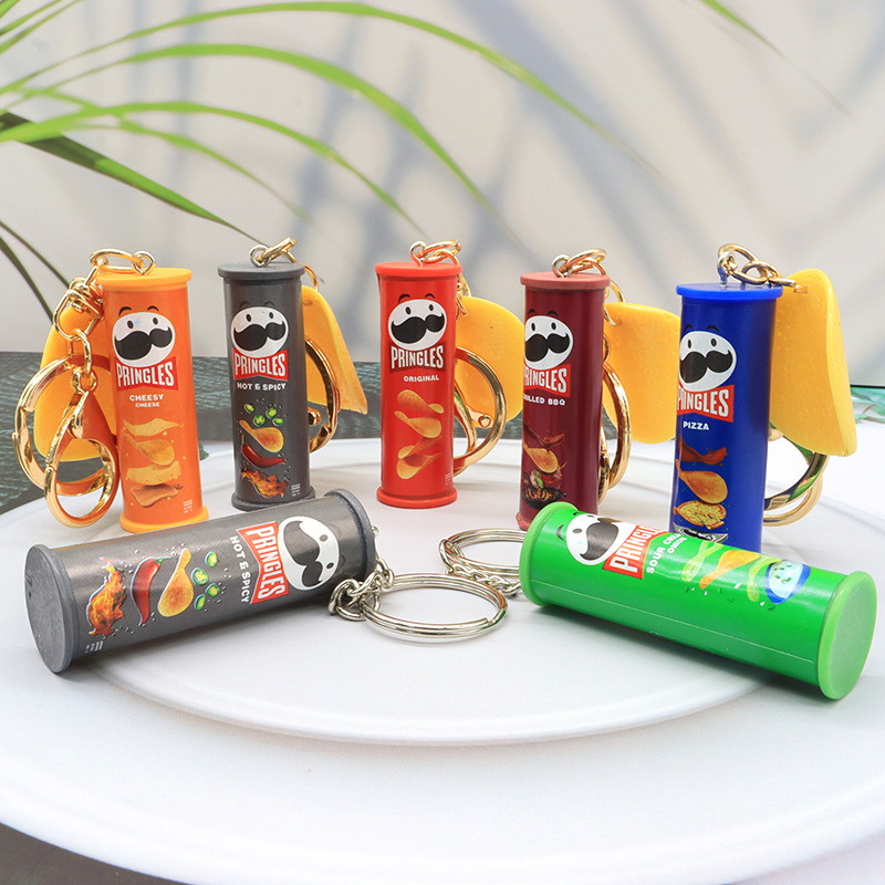 Food Zinc - クリエイティブなポテトチップキーホルダー - リアルな樹脂製スナックポテトチップハンギングデコレーション - ポテトチップバケットミニハンガー