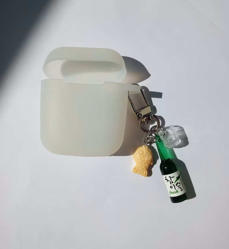 Food Zinc - ストリートフードキーホルダー ソジュボトル ショットグラス 魚型パン Airpodキーホルダー 電話ストラップ