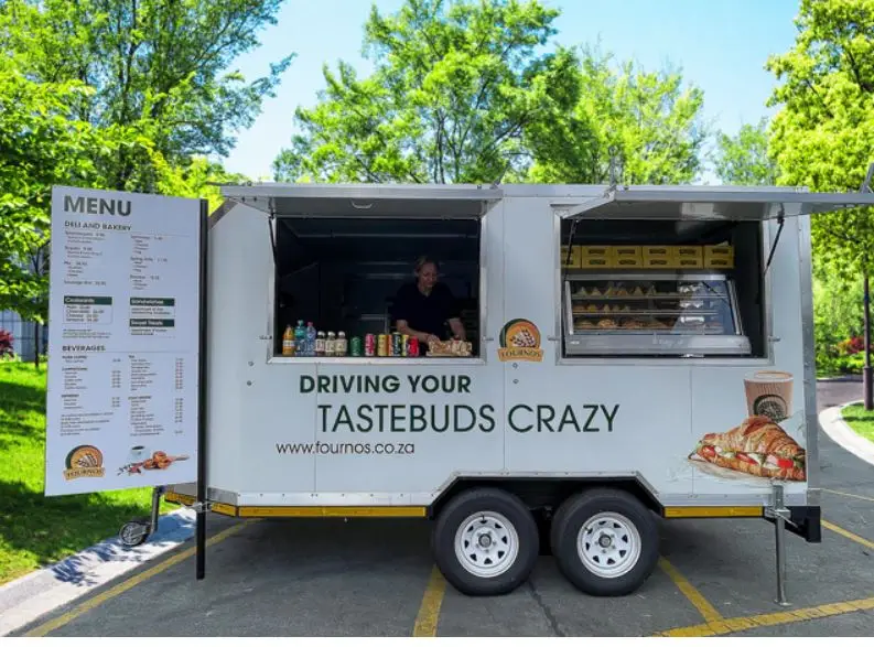 Food Truck With Snacks - 小型移動式電気スナックマシン、ファストフードコンテナトラック、フルキッチン付きトラックトレーラー
