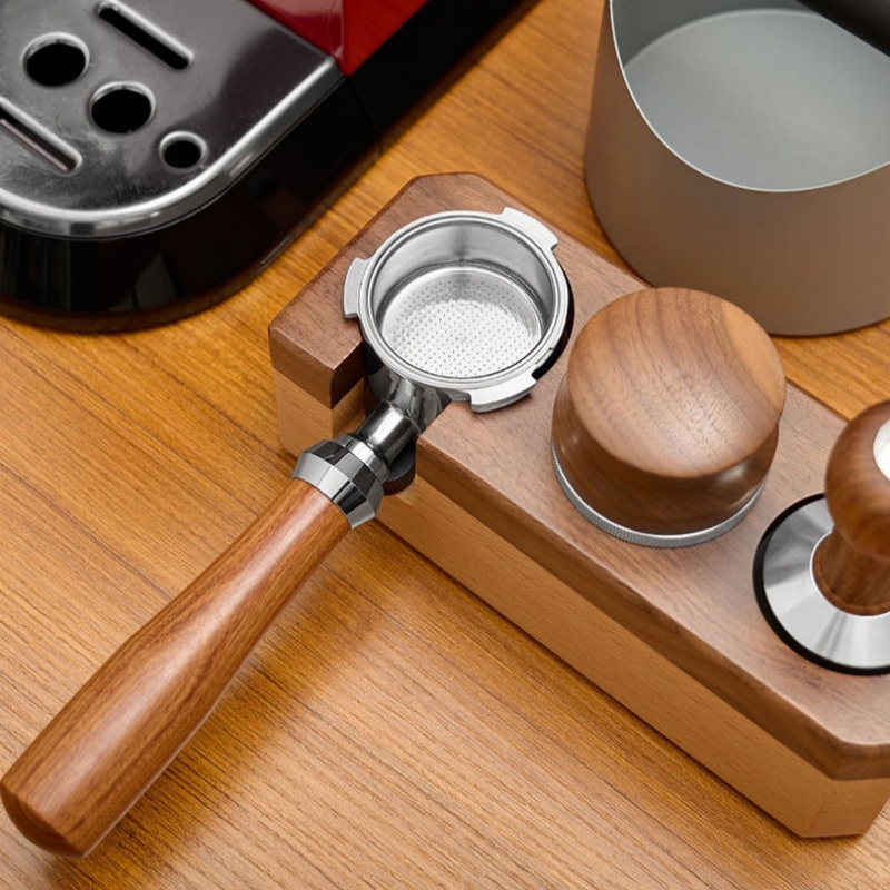 51mm ポルタフィルター 底なし ネイキッドフィルターバス - Delonghi Espresso Dedica 685 のレビューと価格