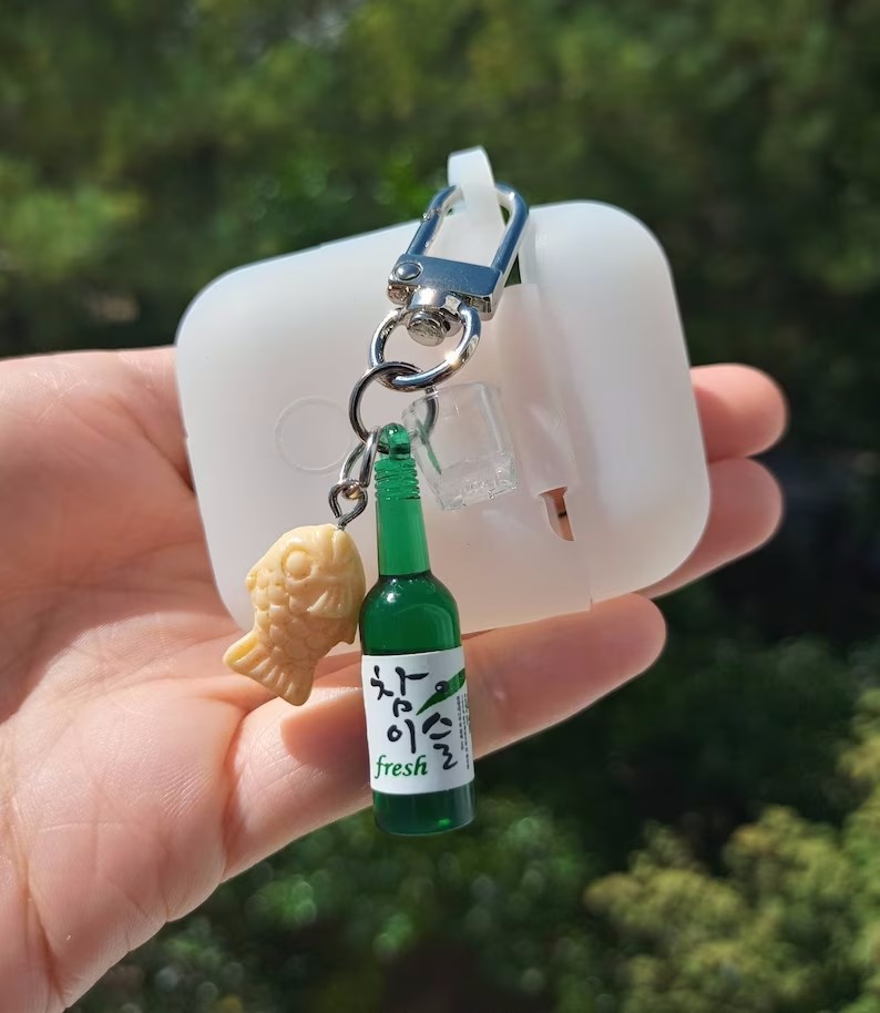 ストリートフードキーホルダー ソジュボトル ショットグラス  - Food Zinc のレビューと価格
