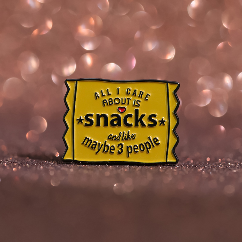 すべてのケア製品は、スナックブローチ、バックパックバッジ、友 - Zinc Food Snacks のレビューと価格