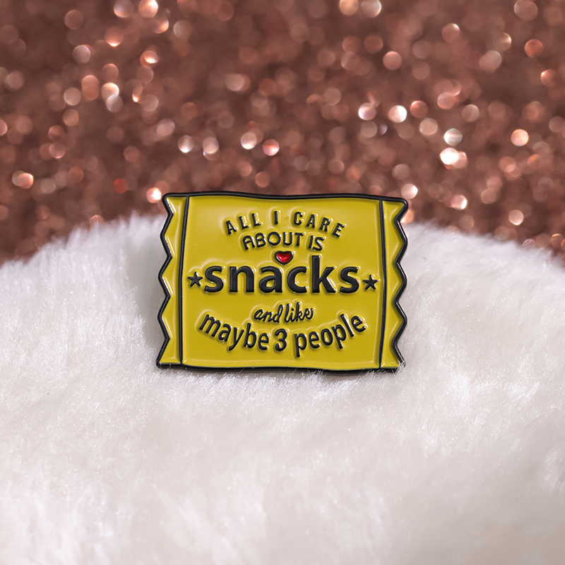すべてのケア製品は、スナックブローチ、バックパックバッジ、友 - Zinc Food Snacks のレビューと価格